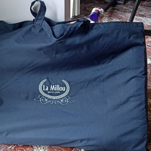 La Millou Baby Nest like new, 100% cotton with removable mattress