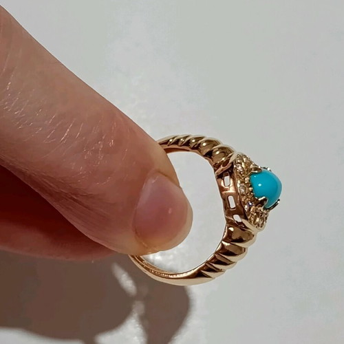 Gold ring 14k with turquoise stone and zircon, like new