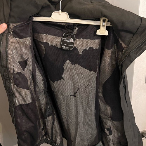 Μπουφάν The North Face γκρι σαν καινούργιο, μέγεθος S