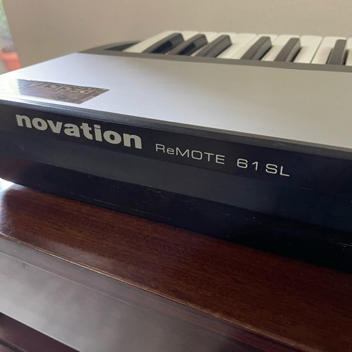 Novation Remote 61 SL used controller keyboard