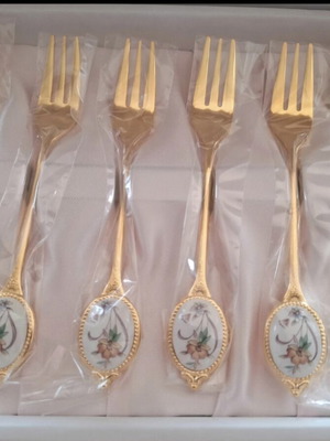 Grosvenor Gold-Plated Dessert Forks Set of 6 New