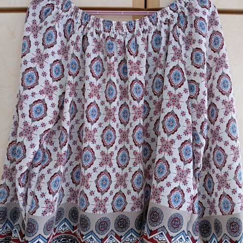 Stradivarius blouse with geometric patterns like new, multicolored