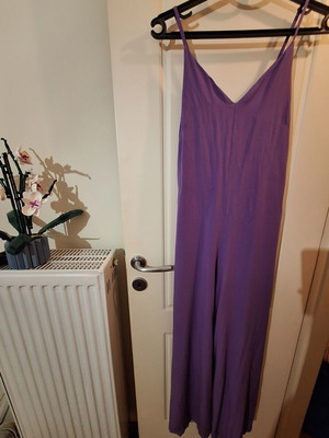 Wide purple jumpsuit with adjustable straps, S-M