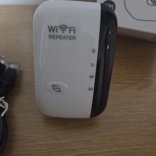 Wi-Fi repeater new for extending wireless internet range