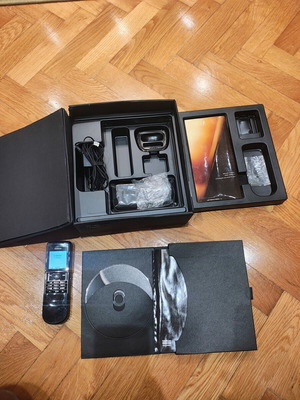 Nokia 8800 Black Box phone