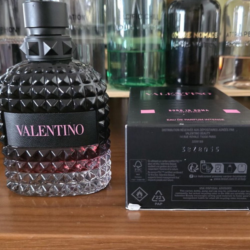 Valentino Born in Roma Intense 5ml new, authentic perfume sample