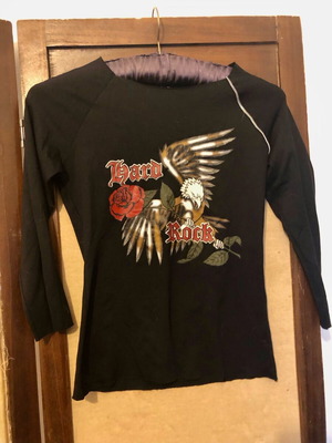 Hard Rock T-shirt black size M like new