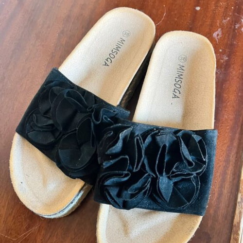 Mimosca platform sandals size 38 like new, black and beige