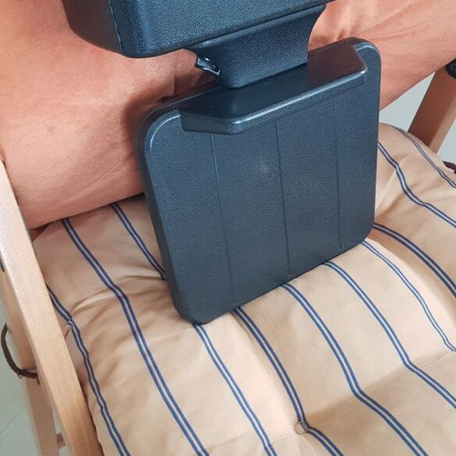 Multifunctional leather car armrest new with bottle holder and storage