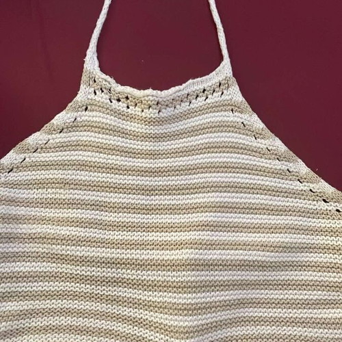 Pink Woman knitted top like new, sleeveless, short, backless