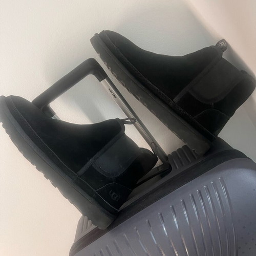 Ugg Australia men's boots black like new size 44