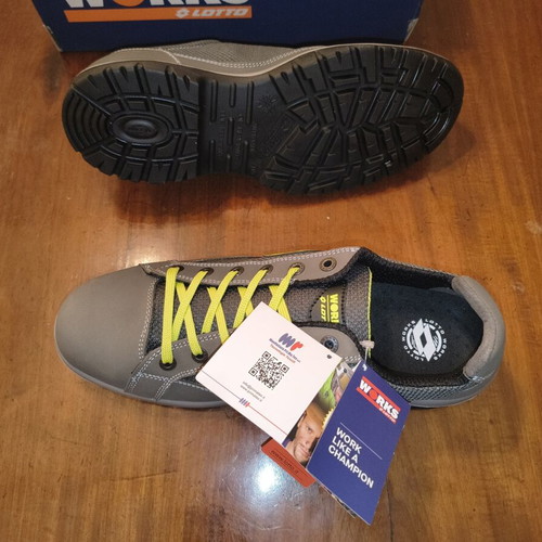 Lotto Jump 500 II S1PLS safety shoes size 46 new, grey