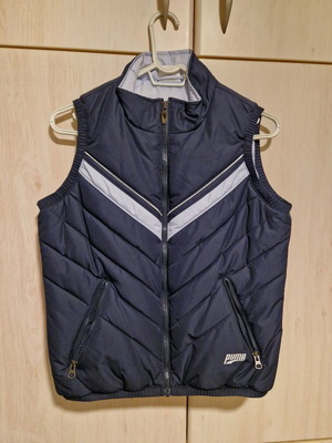 Puma sleeveless jacket blue like new, size S