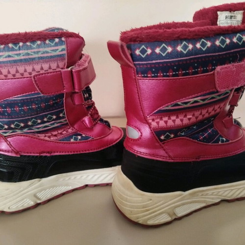 Girls' snow boots like new, size 33, pink
