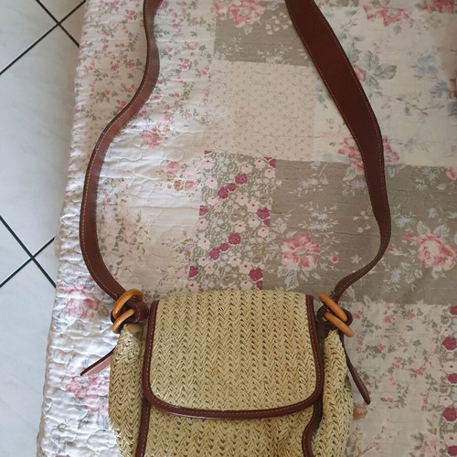 Straw crossbody bag used