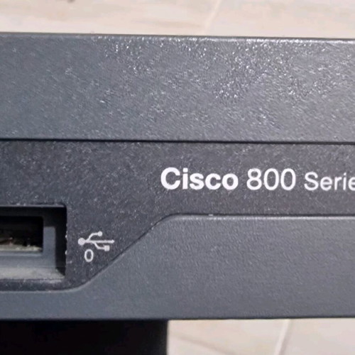 Cisco 800 modem like new