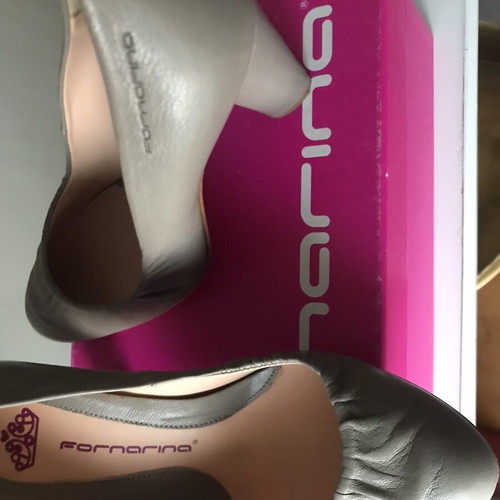 Fornarina pumps size 36 like new, gray