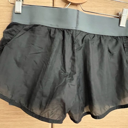 H&M athletic shorts used, gray, size XS 34
