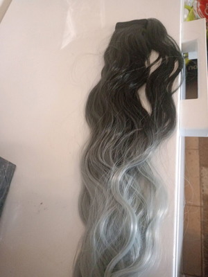 Hair extension new, half brown half ombre