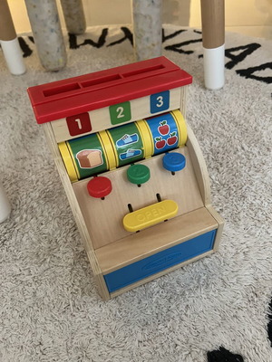 Melissa and Doug Cash Register like new