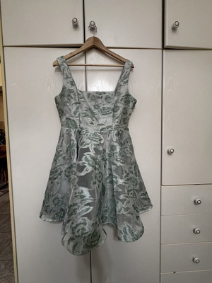Toi&Moi dress mint color with embossed floral design, size L
