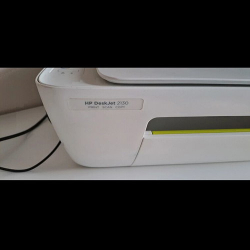 HP DeskJet 2130 multifunction printer scanner copier like new