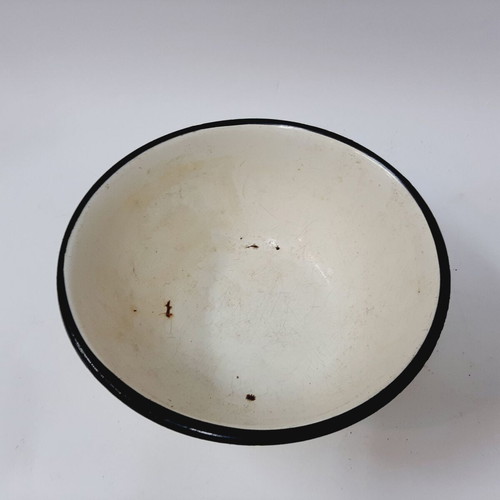 USSR enamel bowl used, yellow and white, French Country style, 20.5 cm