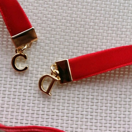 Dior choker with red velvet ribbon like new