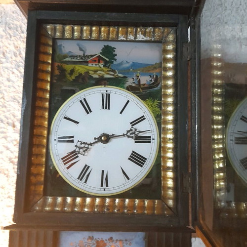Pendulum clock type Chinoiserie from 1890 used with weights