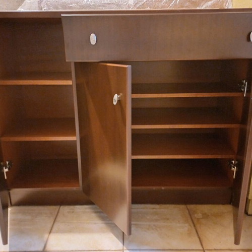 Entryway shoe cabinet with mirror like new