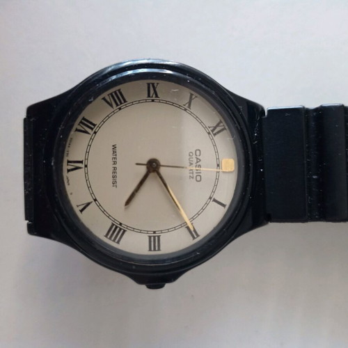 Orient quartz used, black, functional with light scratches