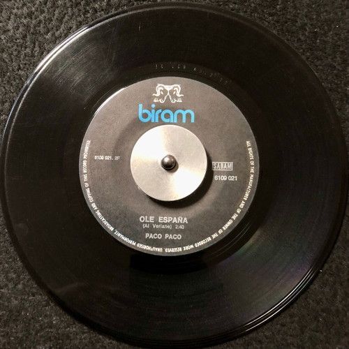 Paco Paco Taka Takata / Ole España vinyl like new, 7" single 45 RPM
