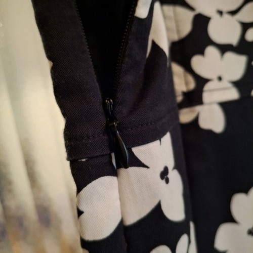 Miss Simbolo floral dress black and white used
