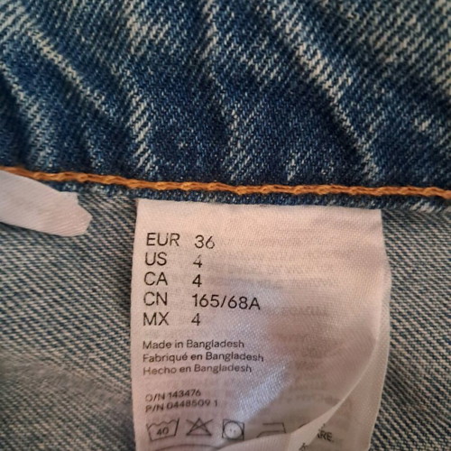 H&M women's jeans new No36 blue
