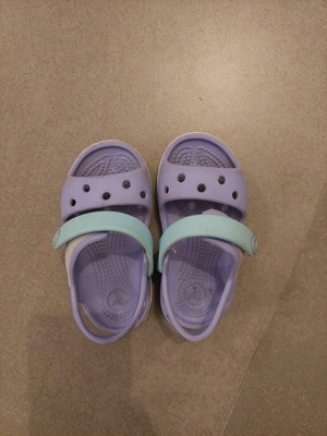 Crocs πέδιλα παιδικά μεταχειρισμένα, νούμερο C6, μωβ