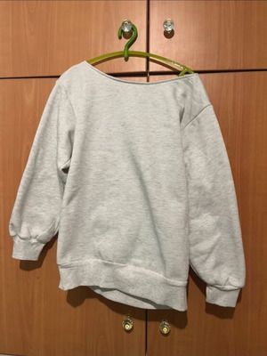 Shein gray sweater with open shoulder design like new, XS