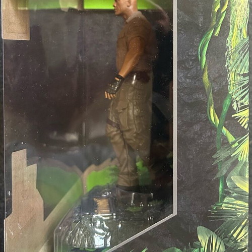 Dr. Smolder Bravestone 6” Jumanji Movie Maniacs Figure sealed