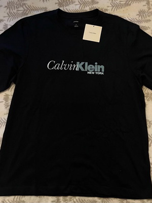 Calvin Klein short-sleeve shirt Medium new, black