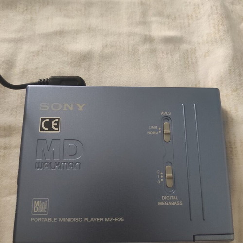 Sony MD Walkman MZ-E25 vintage