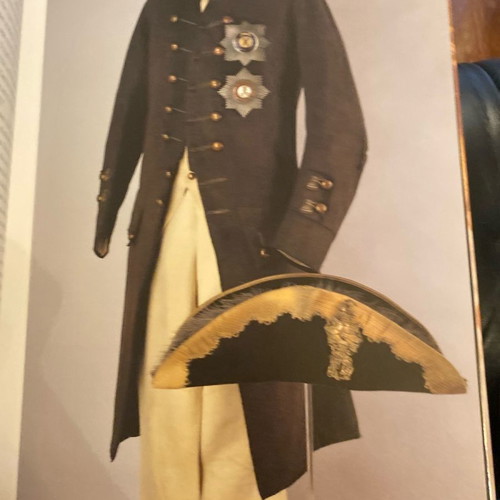 The Magnificence of the Tsars coffee table book like new from V&A exhibition
