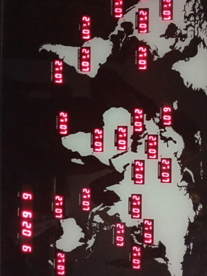 LUXAR TEC digital wall clock World Map like new 60×40 cm