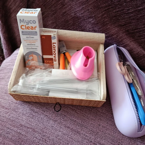 Nail care and beauty set like new with manicure and pedicure accessories