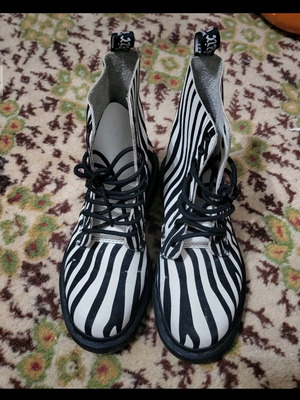 Dr Martens μπότες μέγεθος 37 σαν καινούργιες, vintage