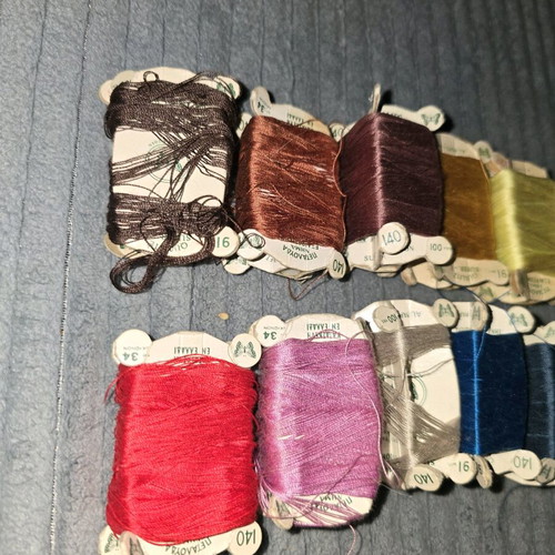 Butterfly threads like new, pack of 15 assorted colors