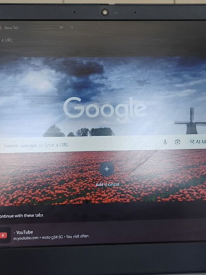 Laptop Lenovo like new, AMD Ryzen, 8GB RAM, 256GB SSD, 15-inch
