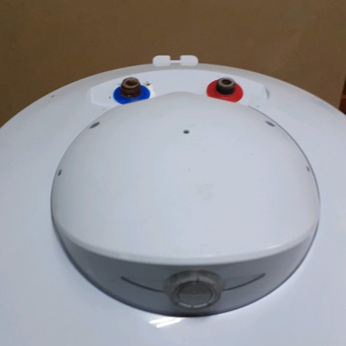 Water heater new 100x46 cm