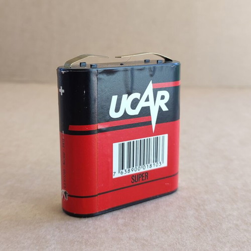 Ucar Vintage Battery 4.5V 3R12 used in excellent condition