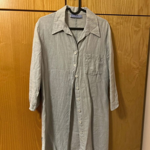 Linen dress like new, light blue, three-quarter sleeves, buttons