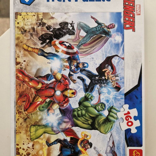 Puzzle Avengers like new, 160 pieces, suitable from 6 years