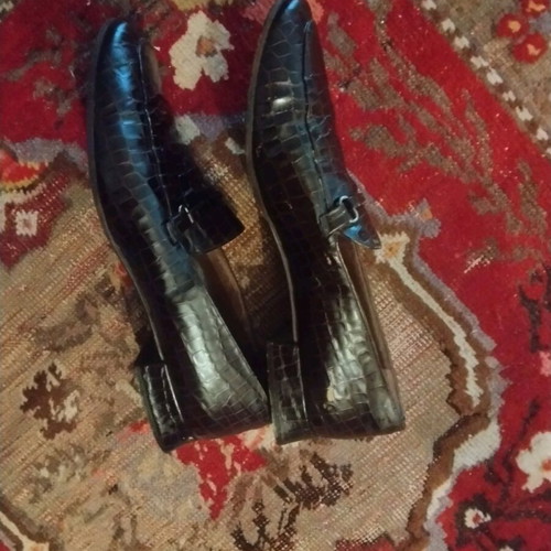 Emporio Armani brown leather shoes used size 40